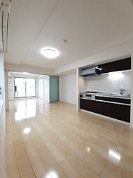 東急田園都市線 池尻大橋駅 徒歩13分の賃貸マンション 4階1LDKのリビング/ダイニング