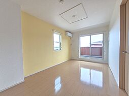 コンフォートIV 201 2階2LDKのリビング/ダイニング