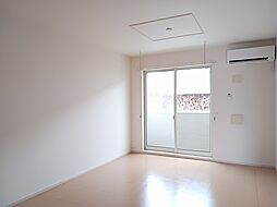 ヴェルマーラＳＫ 102 1階1LDKのリビング/ダイニング