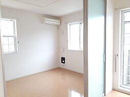 メゾンポワールIV 101 1階2DKのリビング/ダイニング