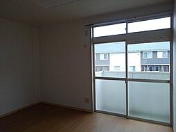 ヴイラージュ 205 2階3DKのリビング/ダイニング