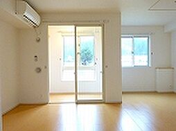 バーデンハイムIII 102 1階1LDKのリビング/ダイニング