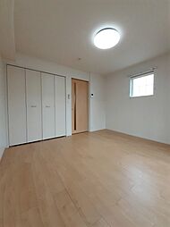 オアシー 101 1階1Kのリビング/ダイニング