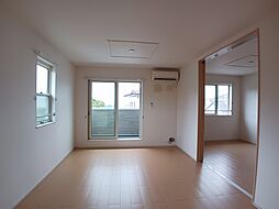 ソレイユ 201 2階2LDKのリビング/ダイニング