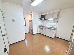 レジデンスオリーブＹ 103 1階2DKのリビング/ダイニング