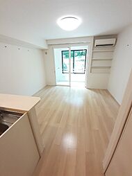 ポポラーレＡ 102 1階ワンルームのリビング/ダイニング