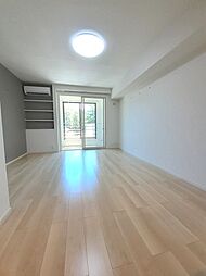 アクアマリン 204 2階ワンルームのリビング/ダイニング