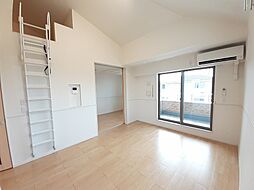 カーサ・ビオーラIII 201 2階2LDKのリビング/ダイニング