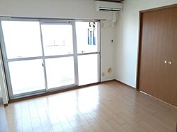 アトリウム　コーツ 404 4階3LDKのリビング/ダイニング