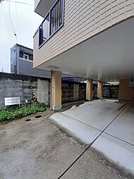 4 / 4