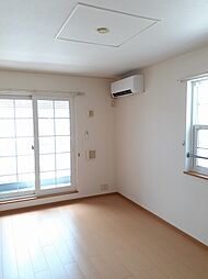 オプティII 201 2階2LDKのリビング/ダイニング