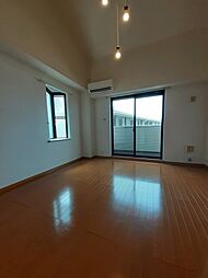 ステイションランドナガタキ 206 2階1Kのリビング/ダイニング