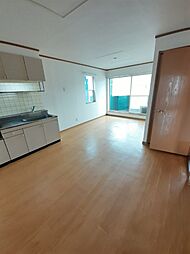 クレストール平生Ｂ 201 2階2LDKのリビング/ダイニング