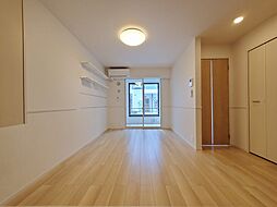 エレガンシア　II 104 1階1LDKのリビング/ダイニング