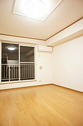 グラン・ドミール 203 2階2LDKのリビング/ダイニング