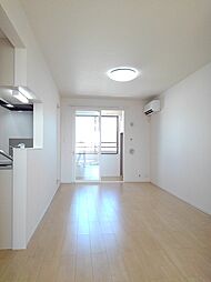 シャンティIIＢ 302 3階1LDKのリビング/ダイニング