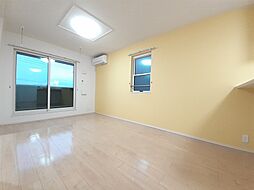 ゆりの木・IIＢ 201 2階2LDKのリビング/ダイニング