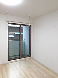 ジールβ 102 1階ワンルームのリビング/ダイニング