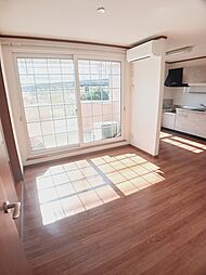 ペルノエルI 203 2階2LDKのリビング/ダイニング