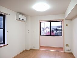 アンソレイユＢ 201 2階1Kのリビング/ダイニング