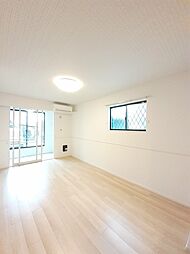 ヴェルジェ　Ｎ 101 1階1LDKのリビング/ダイニング