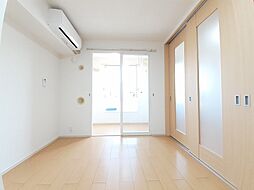 トラント・ドゥ・リス　Ｌ 102 1階2DKのリビング/ダイニング