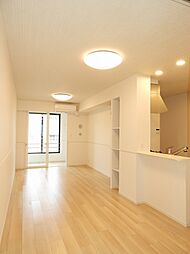 カーサ　ルーナ 104 1階1LDKのリビング/ダイニング