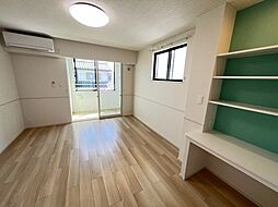 アゼイリア　ヒル 202 2階1Kのリビング/ダイニング