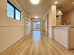 クレールパル 105 1階1LDKのリビング/ダイニング