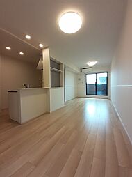 エーデルガーデンIII 202 2階2LDKのリビング/ダイニング