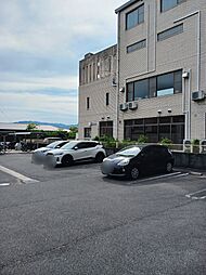 4 / 4