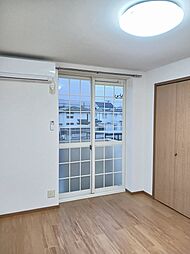 コスモエクセル 205 2階2DKのリビング/ダイニング