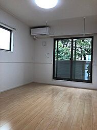 ノーブル 201 2階2LDKのリビング/ダイニング