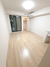 ラ・メールブルー 102 1階1Kのリビング/ダイニング