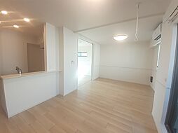 アルドーレ 205 2階2LDKのリビング/ダイニング