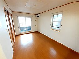 ウェーブ・スクエアII 201 2階2LDKのリビング/ダイニング