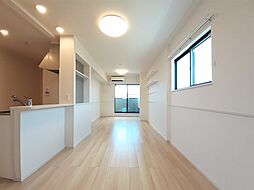 Ｈ−ａｎｇｅ　I 201 2階2LDKのリビング/ダイニング