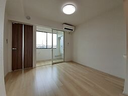 クレシアIII 302 3階1LDKのリビング/ダイニング