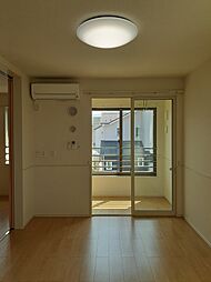 ランドマーク気比I 201 2階2LDKのリビング/ダイニング