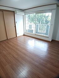 パレスサミット 203 2階2LDKのリビング/ダイニング