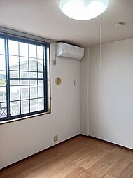 タウニ−21 110 1階1Kのリビング/ダイニング