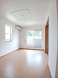 ウェルフェアＡ 201 2階2LDKのリビング/ダイニング