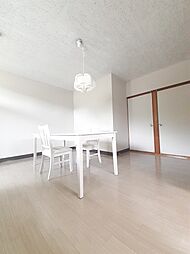 フェリーチェ三角II 401 4階2DKのリビング/ダイニング