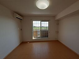 サン・リバー 201 2階1LDKのリビング/ダイニング