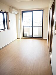 ベルビィトンＢ 202 2階3DKのリビング/ダイニング