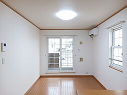 ノイ・フロイデＡ 202 2階2LDKのリビング/ダイニング