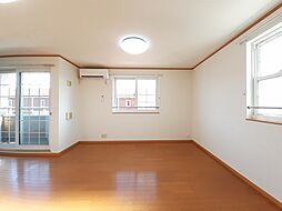 モア・ステージV 202 2階2LDKのリビング/ダイニング