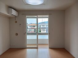 ラフレシ−ル 202 2階1LDKのリビング/ダイニング