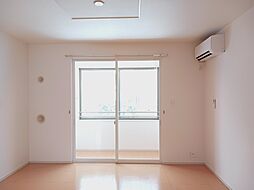 Ｇ−1町村 103 1階2LDKのリビング/ダイニング