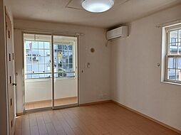 メゾン・ド・ルナ 101 1階1Kのリビング/ダイニング